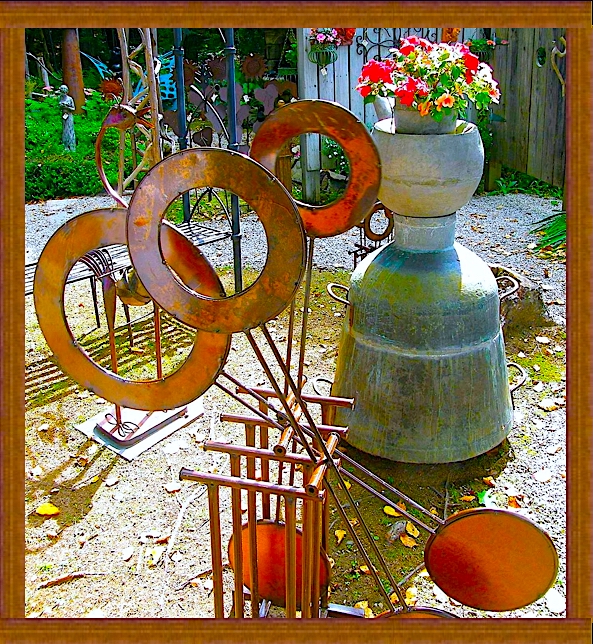 ----------------------------------------------GARDEN-PICTURE-P-WITH-ROUND-METAL-CIRCLES--------------------------------------------------------------------GARDEN-PICTURE-P-WITH-ROUND-METAL-CIRCLES
